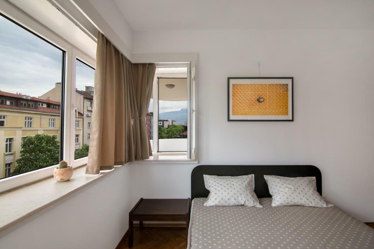 Design Apartment In Sofia Top City Center Dış mekan fotoğraf