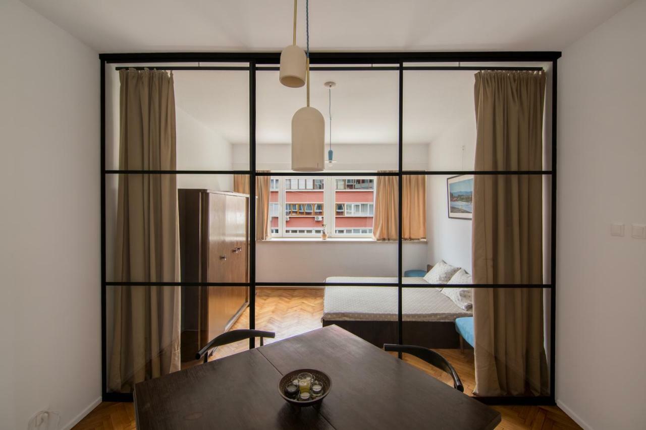 Design Apartment In Sofia Top City Center Dış mekan fotoğraf